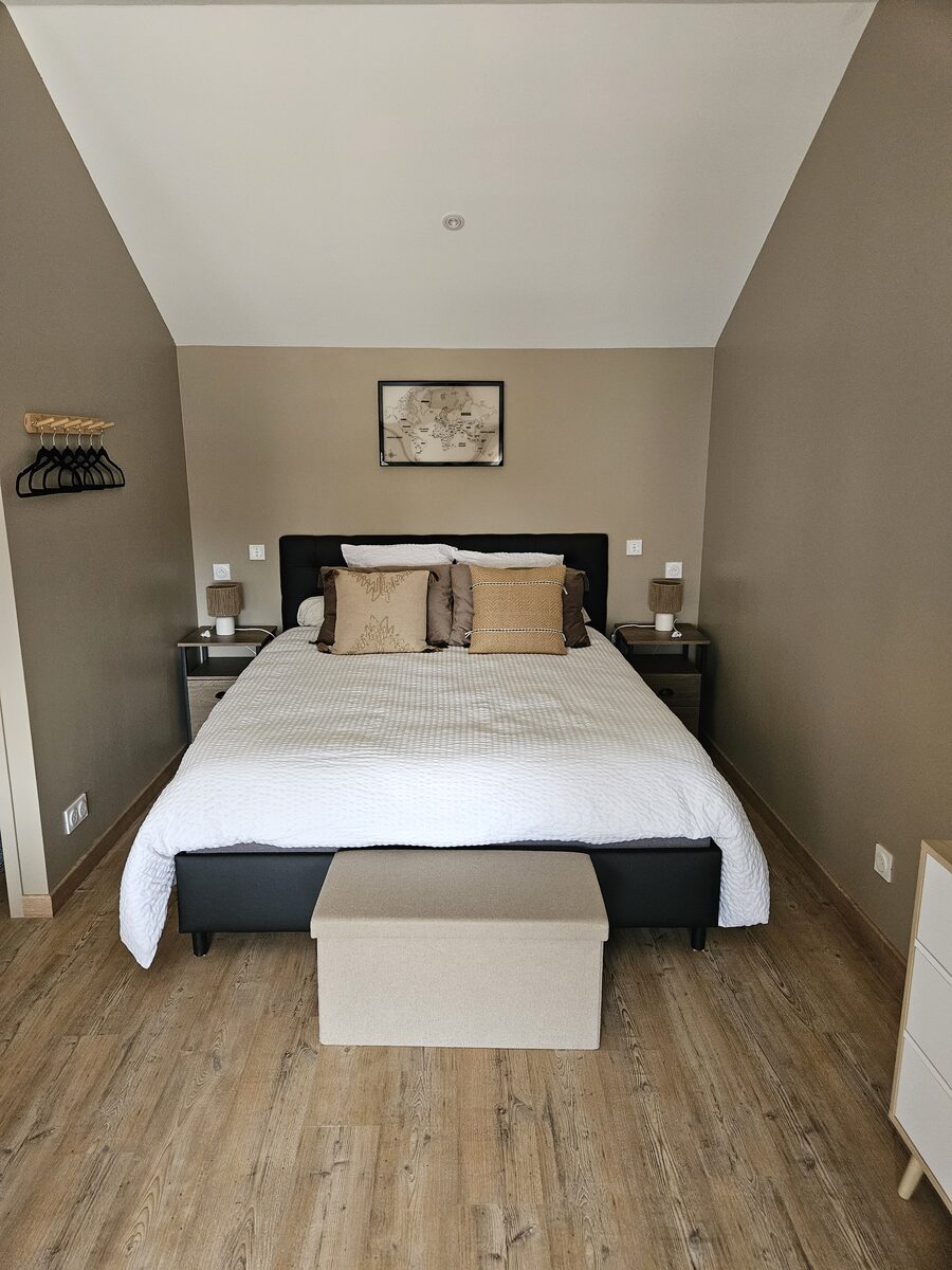 Lit de la chambre Loire